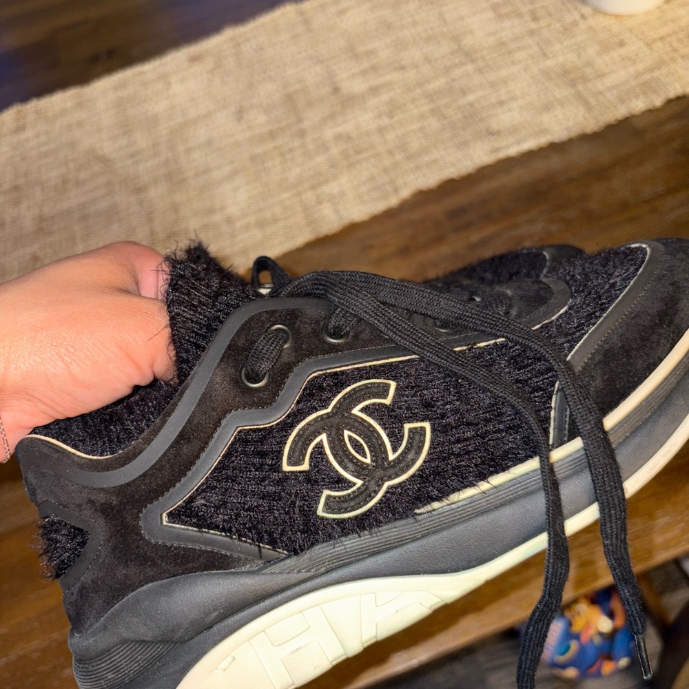 Chanel Black Tweed & Suede CC LaceUp Fuzzy Sneakers - Picture 10 of 11